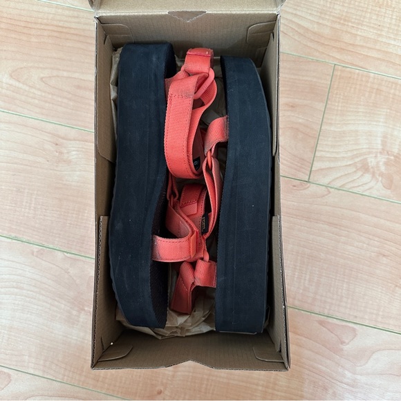 Teva Flatform Universal Sandals 10 41 coral orange - Picture 5 of 5